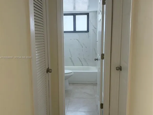 61 W 13th St #1, Hialeah, FL 33010