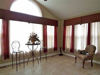 5th image of 1687 Greentree Meadow Dr