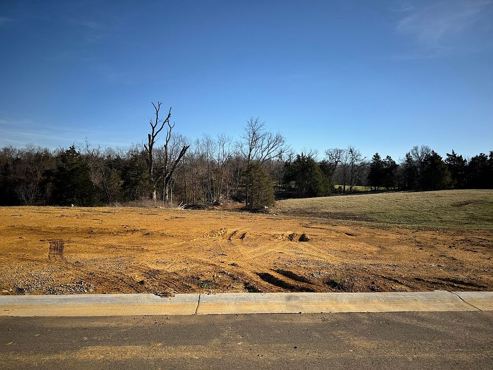 1st image of 110 Dawn Ct