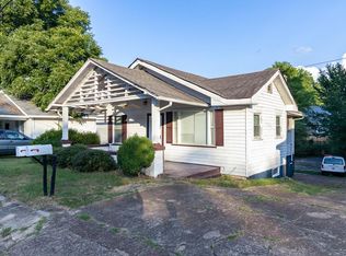 624 Irvine Ave, Florence, AL 35630