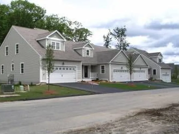 8 Ashton Ln, Millbury, MA 01527