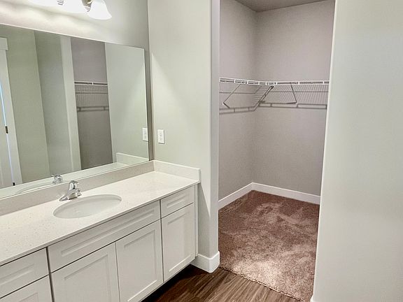3rd image of 881 N Coulsen Dr Unit 204