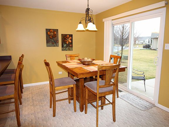 2nd image of 4712 Tiffany Pl
