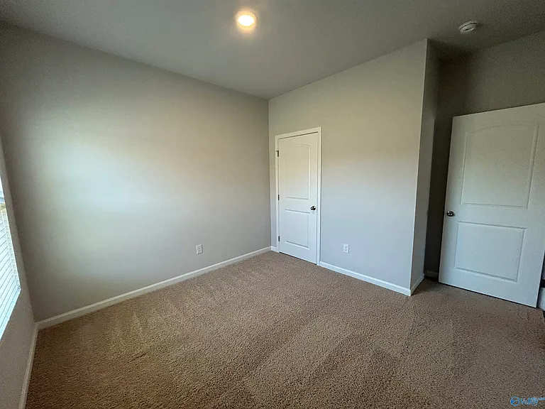 129 Canonbury Dr — Photo 16