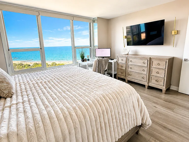 1550 N Lake Shore Dr #24C — Photo 12