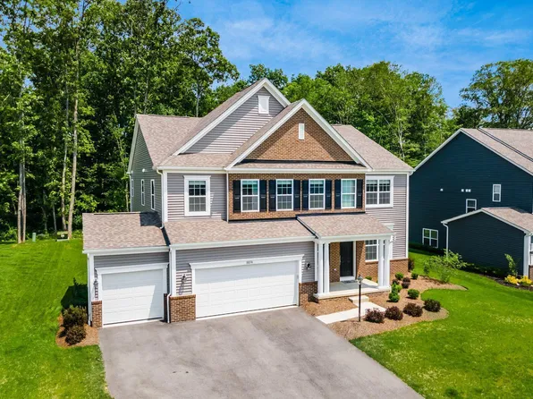 8874 Glacier Pointe Dr, Plain City, OH 43064