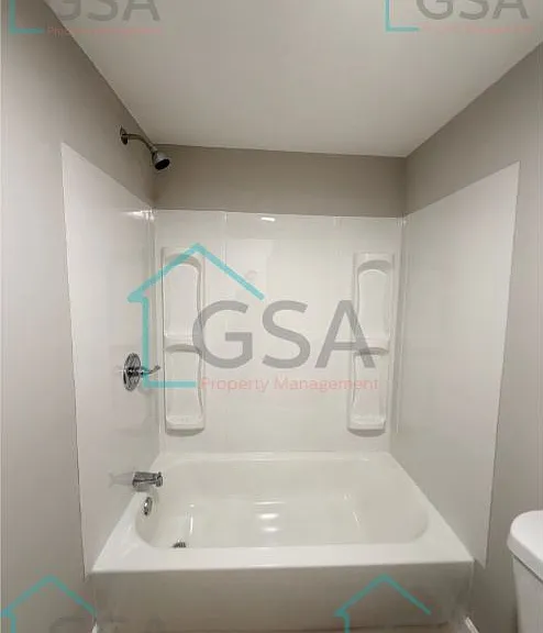 113 Hammond Ave — Photo 11