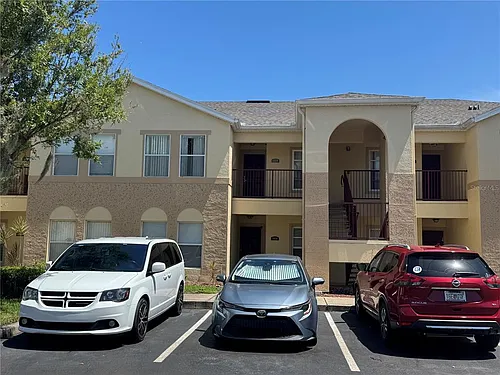 2802 Club Cortile Cir #B Photo 1