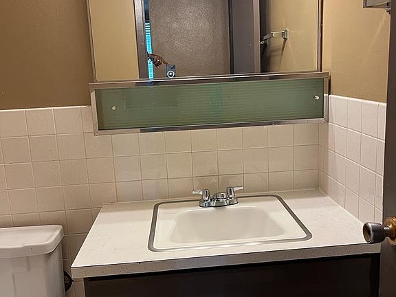 2nd image of 1455 Minnehaha Ave E APT 3