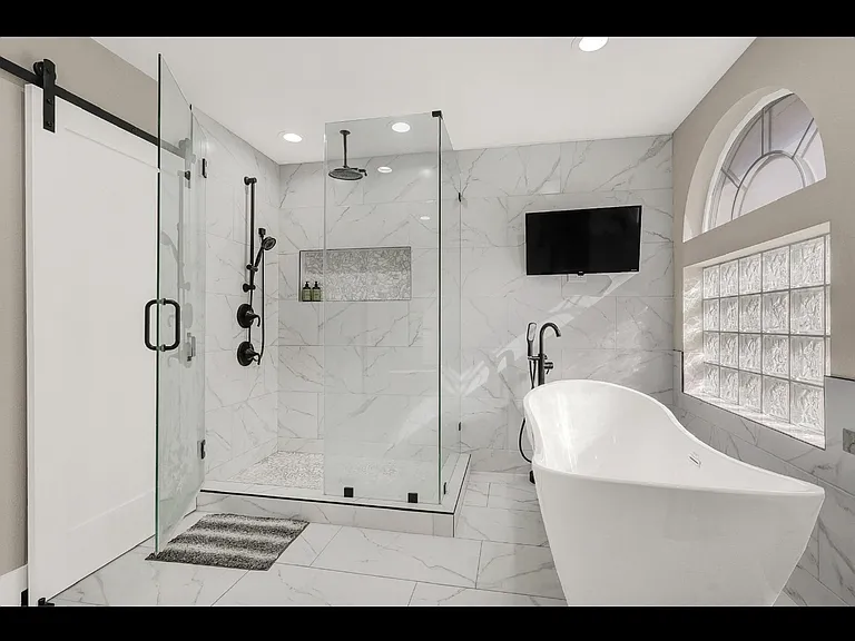 3841 Cranbrook Hill St — Photo 7