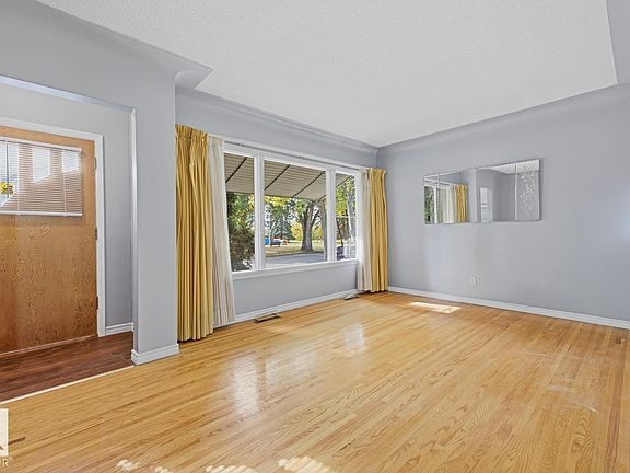 4th image of 4218 111th Ave NW