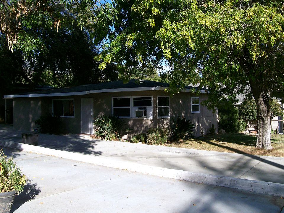 Quiet setting nestled in foothills