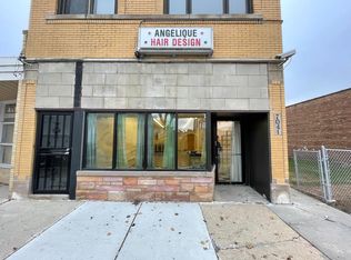 7041 W Addison St #F1, Chicago, IL 60634