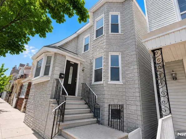 6119 Tyler Pl, West New York, NJ 07093