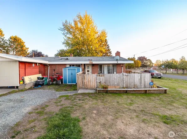 723 SE 6th Avenue, Oak Harbor, WA 98277