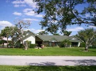 2440 SW 115th Ter, Davie, FL 33325