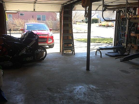Garage opens up to Tyler st