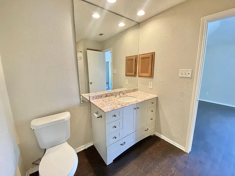 2202 Prairie Creek Trl — Photo 29