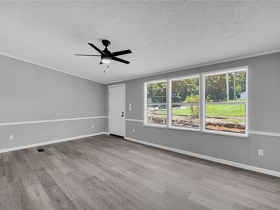 5th image of 315 Ranger Rd