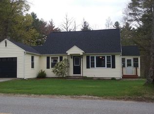 36 Arnold Rd, Sturbridge, MA 01518