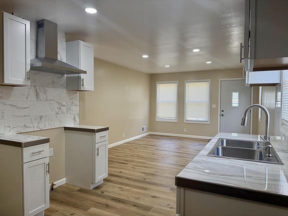 4th image of 5261 N 46th STREET