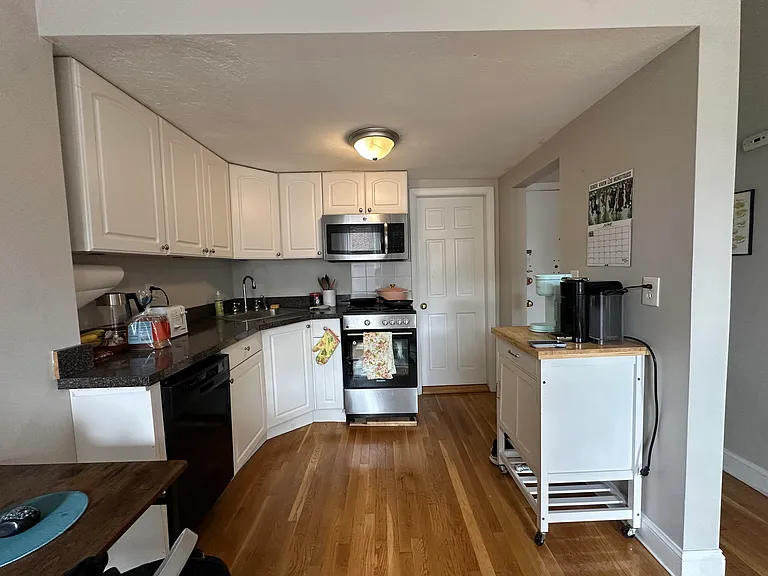 544 Columbus Ave #7 — Photo 5