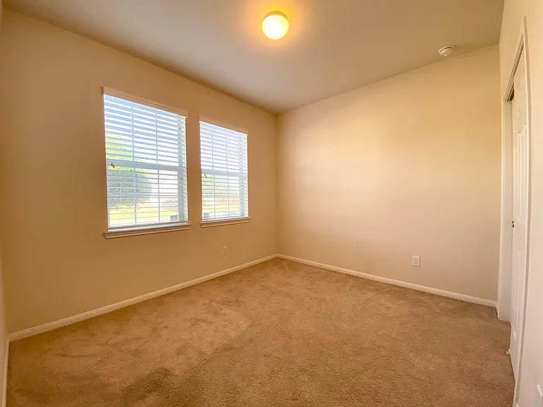 8922 Cedar Mound Ln — Photo 16