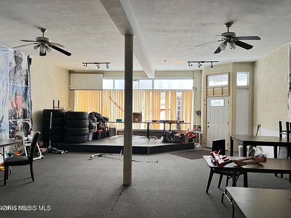 3rd image of 301 E Central Ave