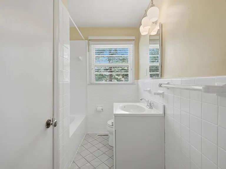 312 Arrow Dr — Photo 10