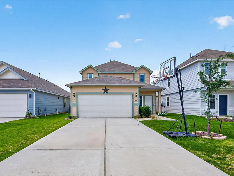 2526 Sturgeon Way — Photo 3