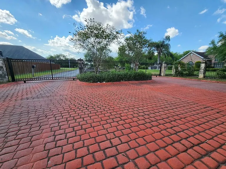 169 Paloma Dr — Photo 23