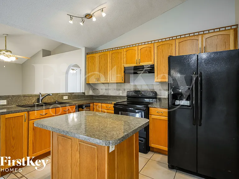 1165 Saint Tropez Ct — Photo 6