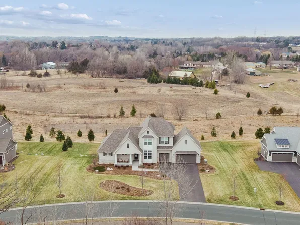 5710 Kelvin Ave N, Lake Elmo, MN 55042