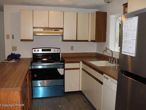 4th image of 2631 Foxledge Dr