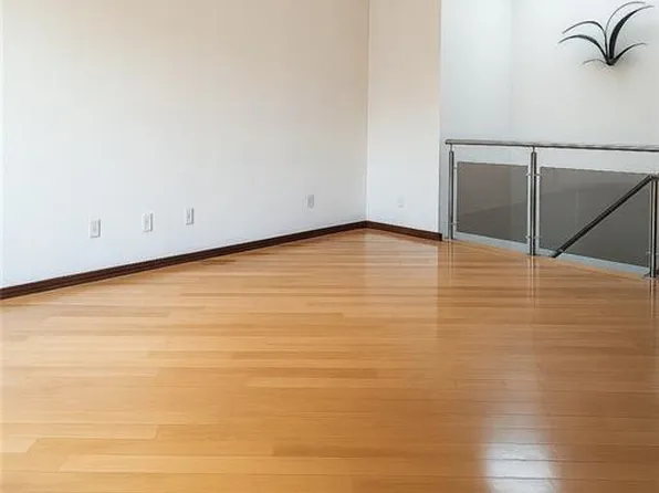 2240 East 26th Street image 11 of 20