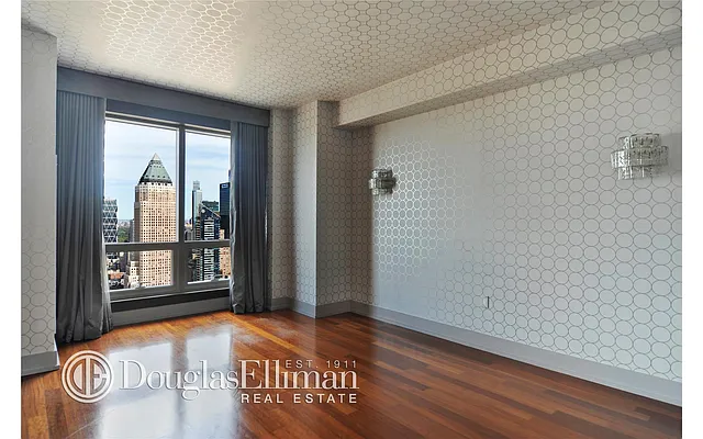 Sold by Douglas Elliman | media 4