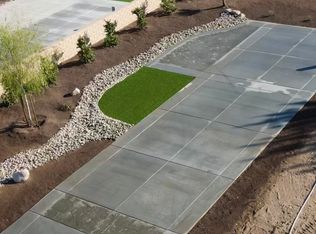 70 Tournament Ln #70, Apple Valley, CA 92308