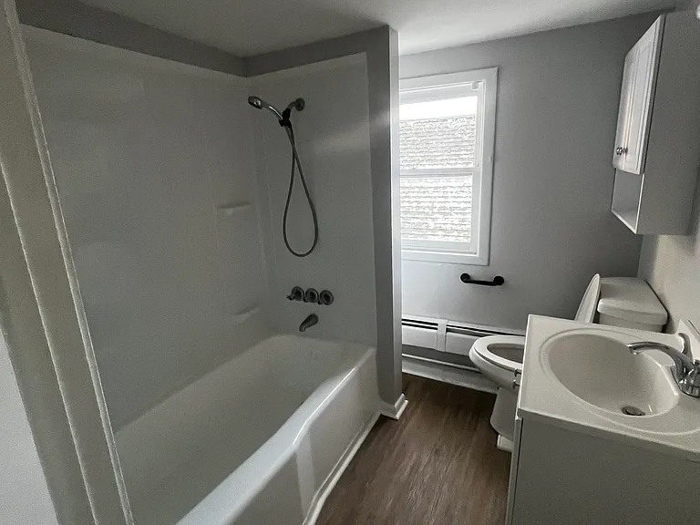 58 Main Ave #3 — Photo 11