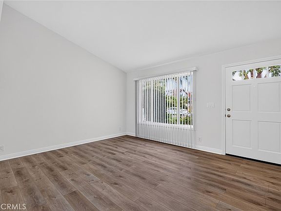 5th image of 14712 Comet St
