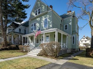 25 Bayview Ave, New Rochelle, NY 10805