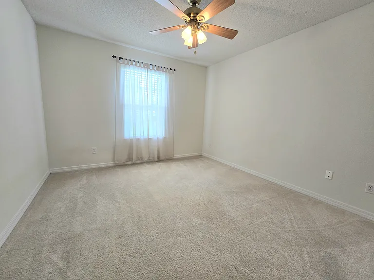 2150 Antillies Dr — Photo 16