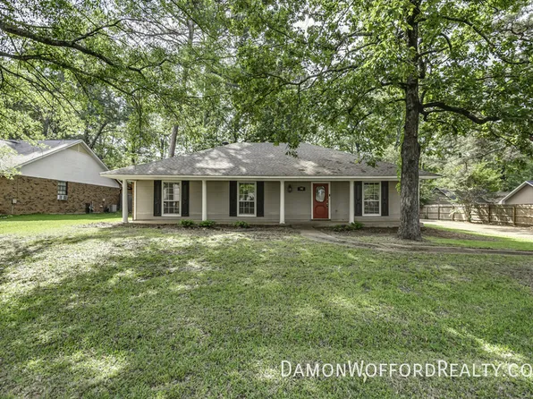502 Pelahatchie Shr, Brandon, MS 39047