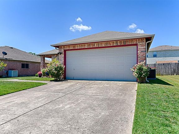 2nd image of 524 Capricorn Dr