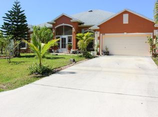 1802 SW Bradway Ln, Port Saint Lucie, FL 34953