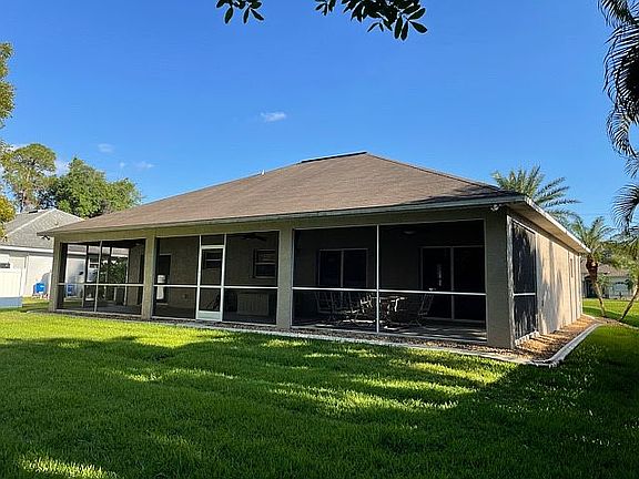 4th image of 1248 Gillespie Ave