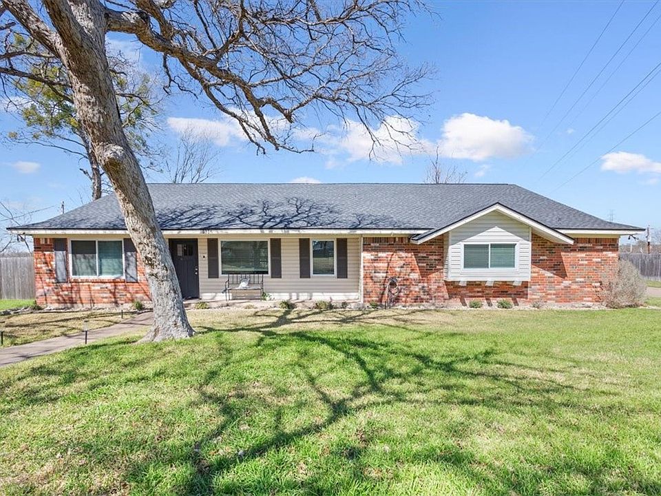 1st image of 1316 Circlewood Dr