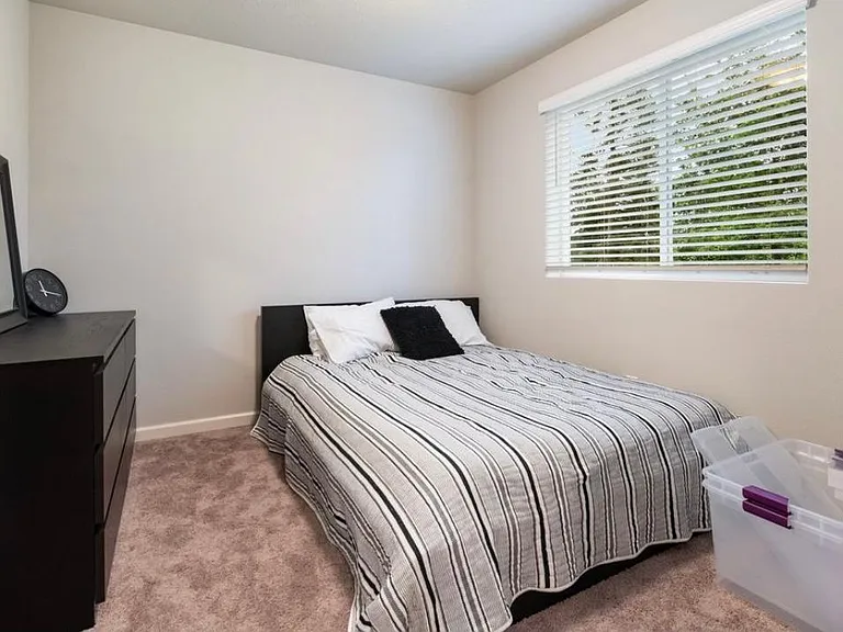 16844 SE Fox Glen Ct — Photo 19