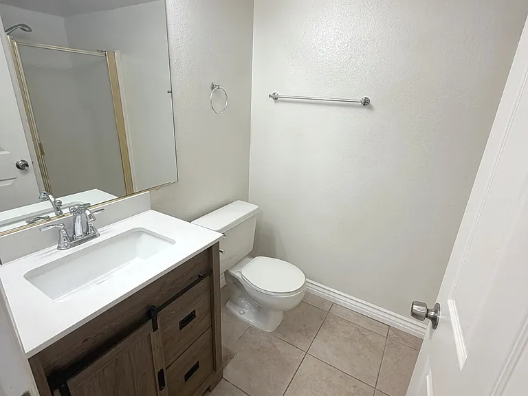 3119 Foothill Blvd #1 — Photo 21