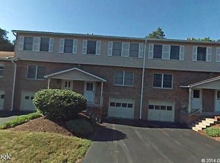 6451 Forest Gln, Victor, NY 14564