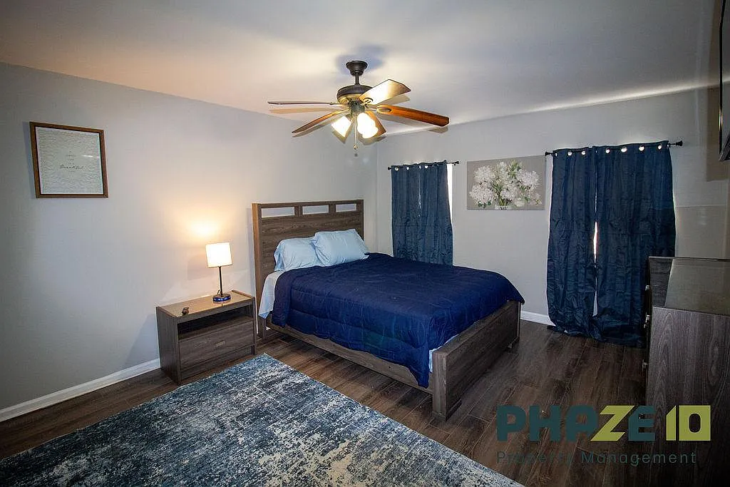 1304 E Eager St — Photo 2